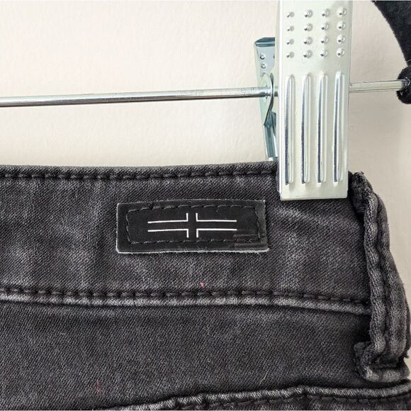 Liverpool Abby High Rise Skinny Jeans - 12/31 - Picture 12 of 13